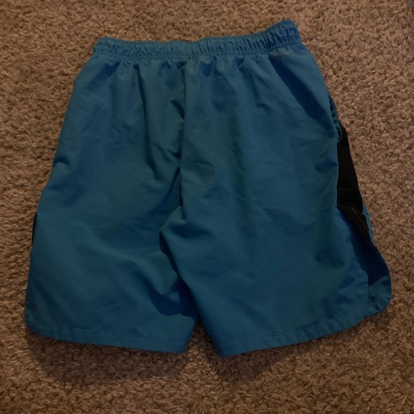 Nike Dri-Fit Shorts - Picture 2 of 4